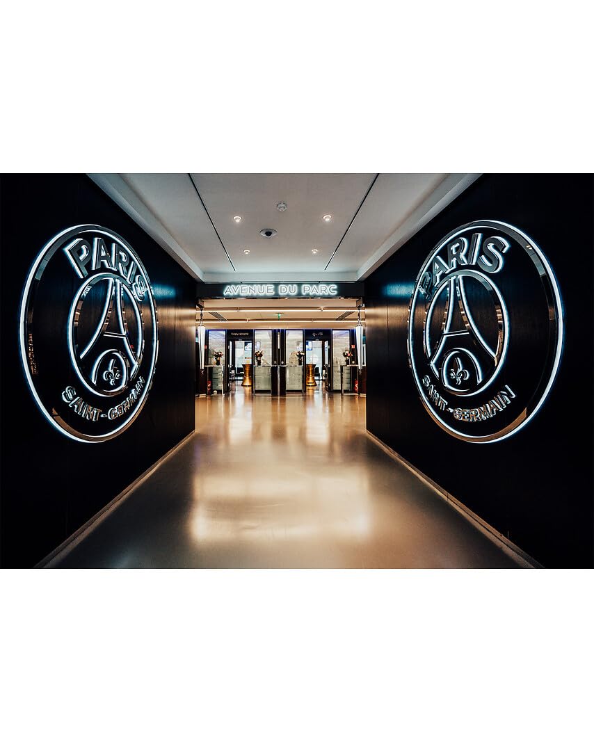 Tick&Box - Coffret Cadeau - PSG Stadium Tour - Parc des Princes - 2 entrées pour Le PSG Stadium Tour : musée + Visite du Stade - Idée Cadeau Supporter